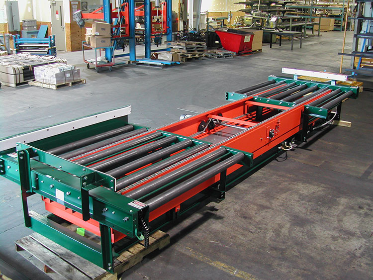 Pop-Up Chain Transfer within Chain Driven Live Roller Conveyor